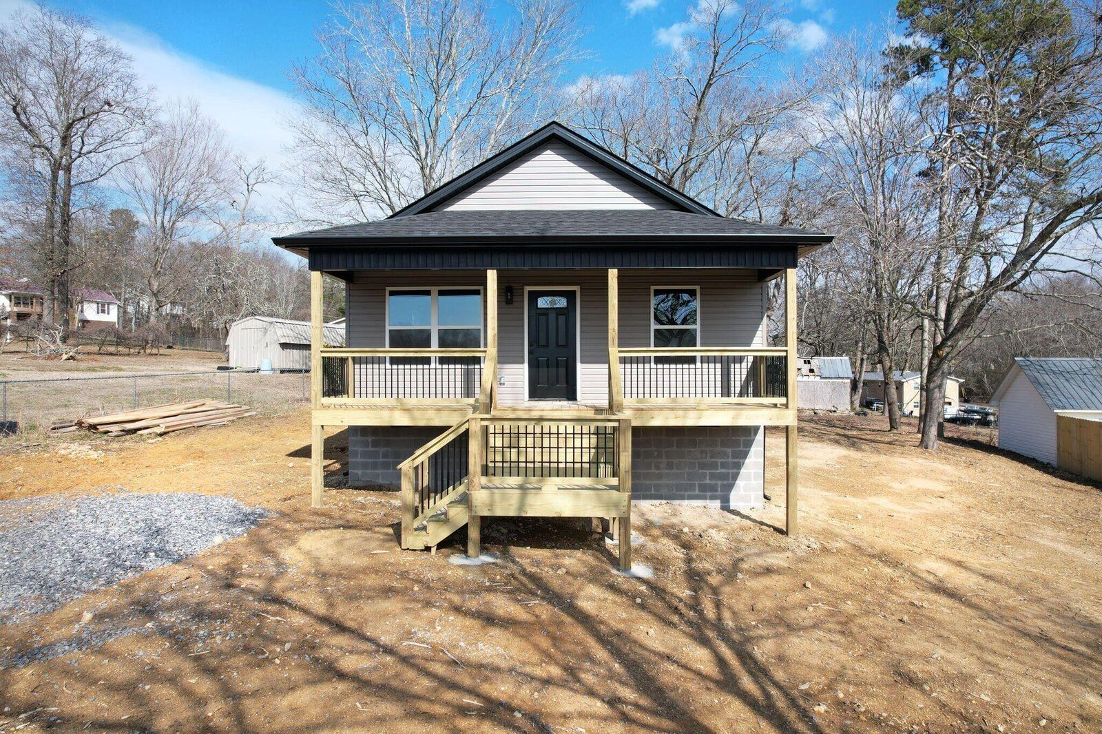 Property Photo:  215 Marion Circle SE  TN 37323 