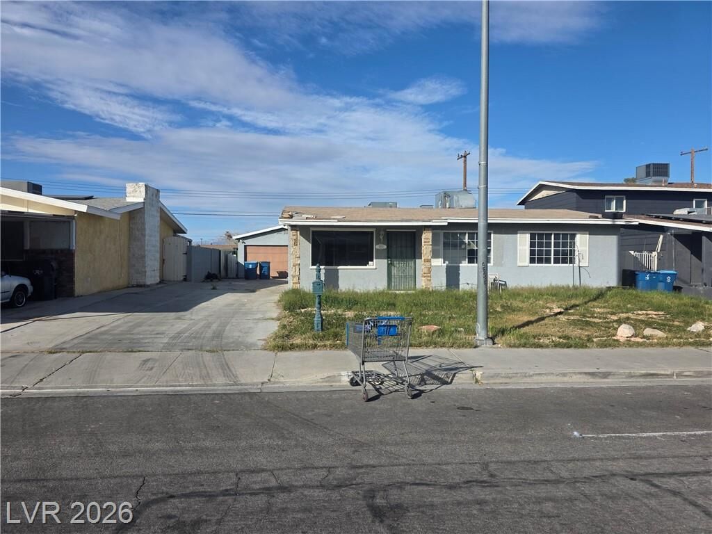 Property Photo: 5804 Eugene Avenue NV 89108