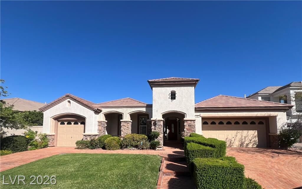 Property Photo:  320 Onyx Crest Street  NV 89145 