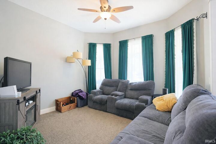 Property Photo:  1025 Rivermet Avenue  IN 46805-4230 