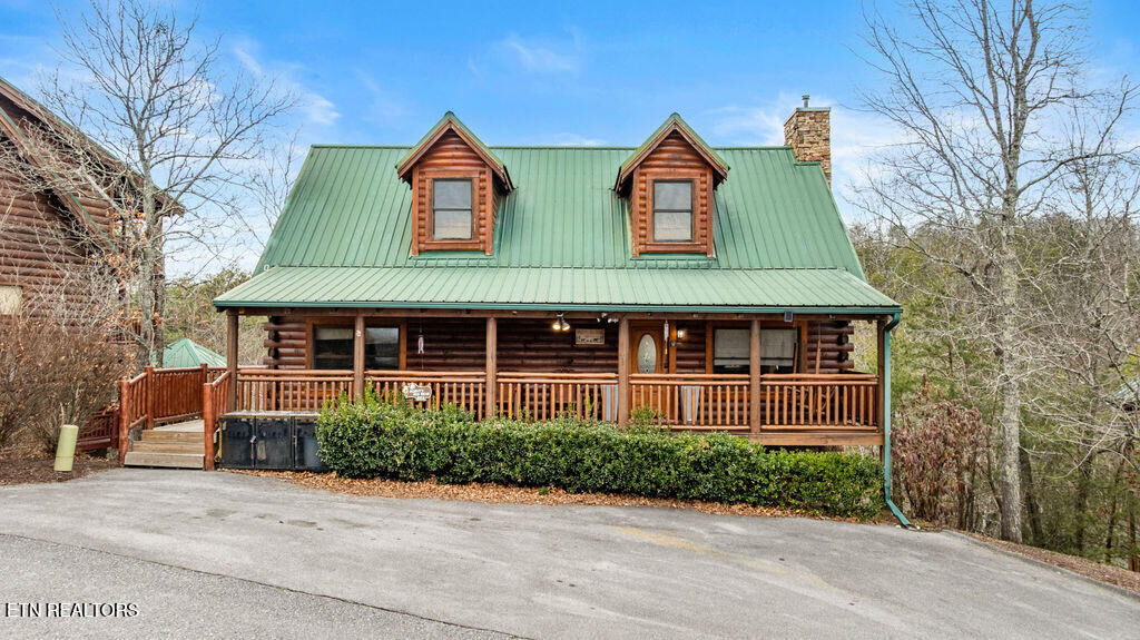 Property Photo: 3306 Kestrel Way TN 37863