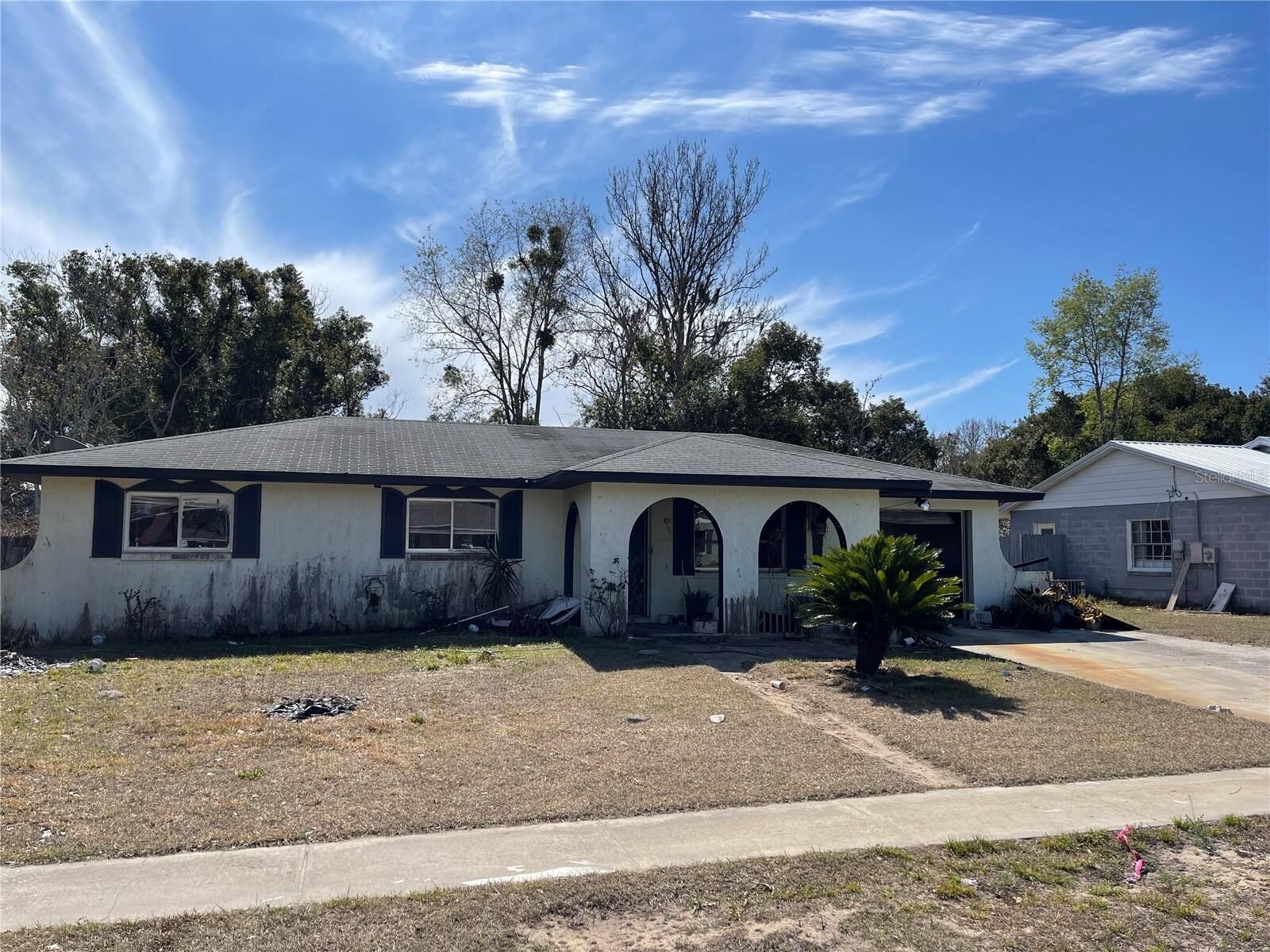 Property Photo: 2710 Lakewood Lane FL 32726