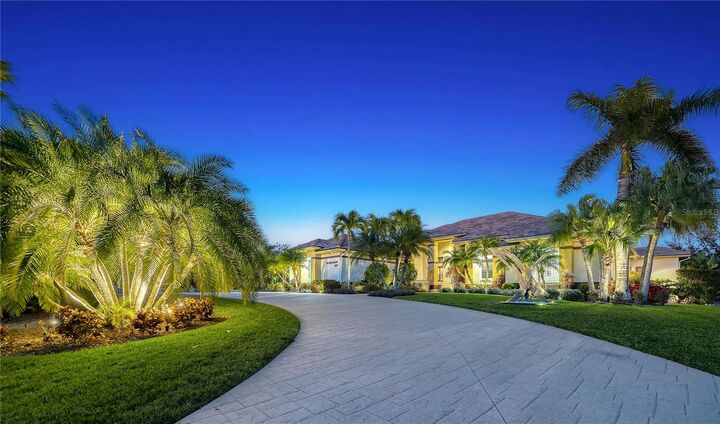 Property Photo:  8017 Manasota Key Road  FL 34223 