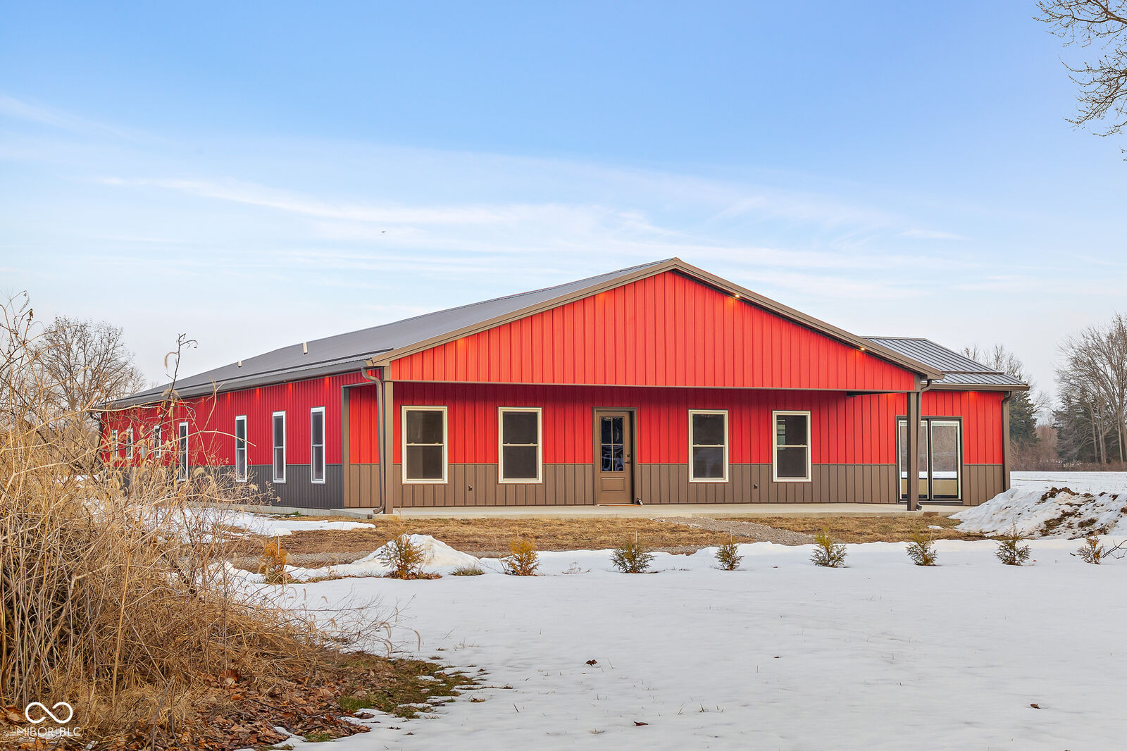 Property Photo: 8615 S 150 W IN 47201