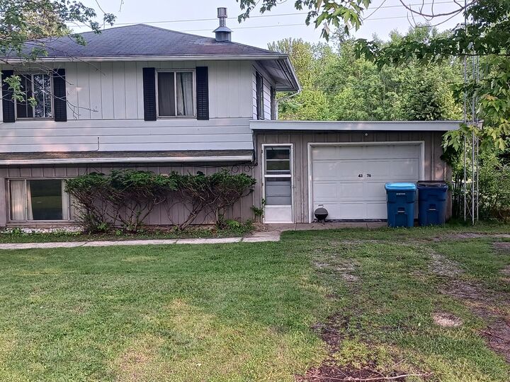 Property Photo: 4376 E Snow Road MI 49103