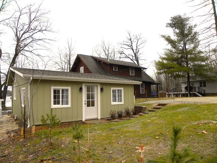 Property Photo:  16211 Pretty Lake Drive  MI 49332 