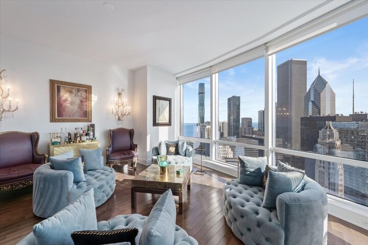 Property Photo:  401 N Wabash Avenue 39H  IL 60611 