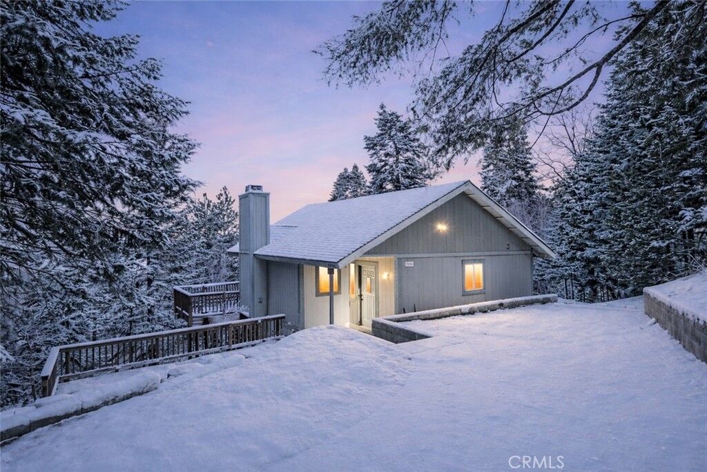 Property Photo: 30906 Live Oak CA 92382