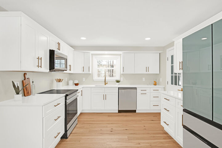 Property Photo:  7 Winterbrook Drive  ME 03909 