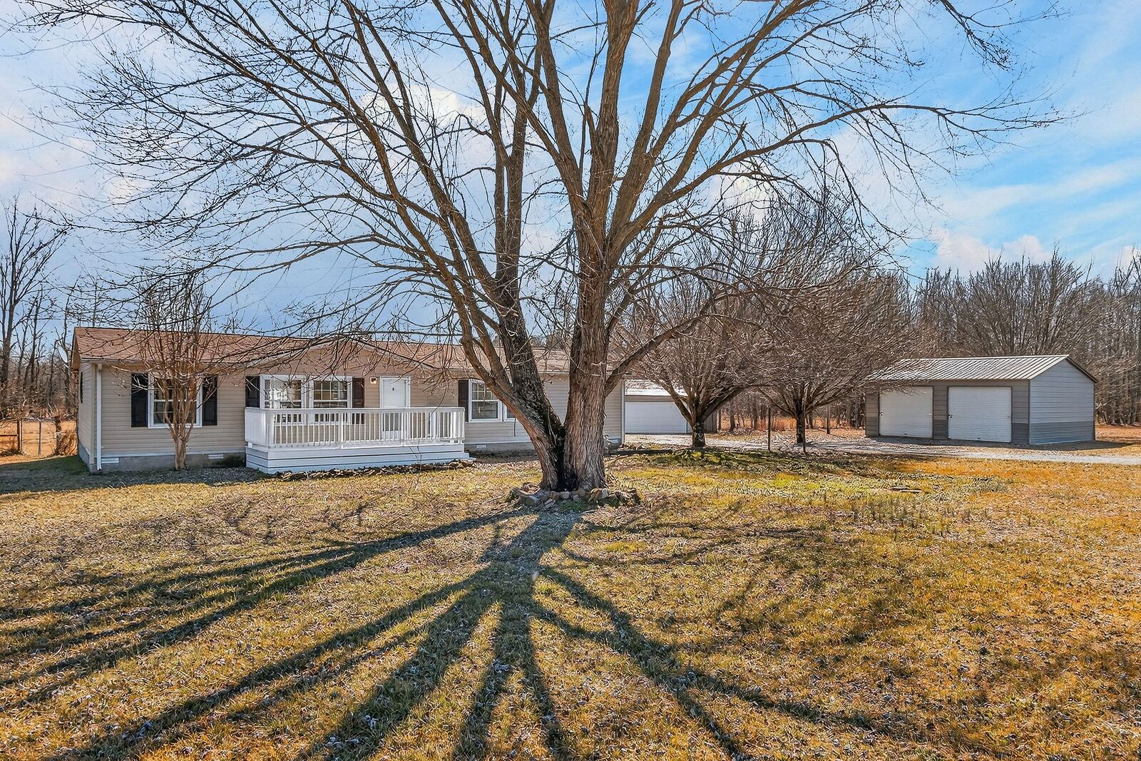 Property Photo:  10738 W Green Hill Rd  TN 37166 