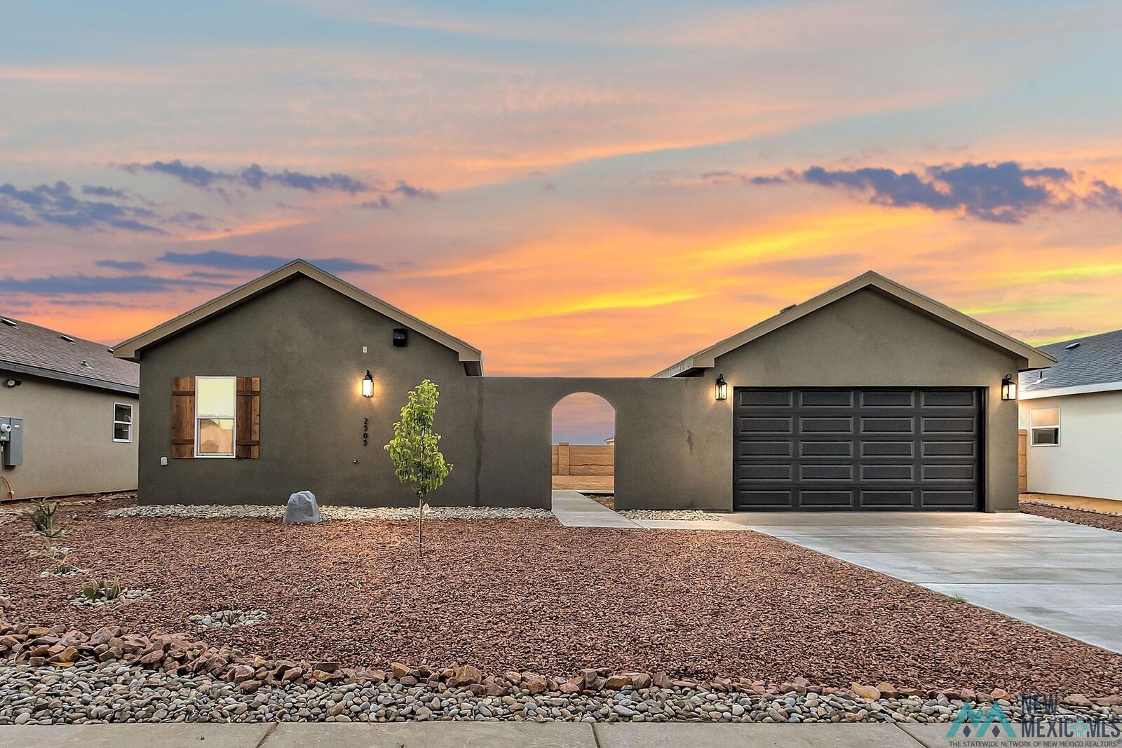 Property Photo: 2303 Magnolia Lane NM 88203
