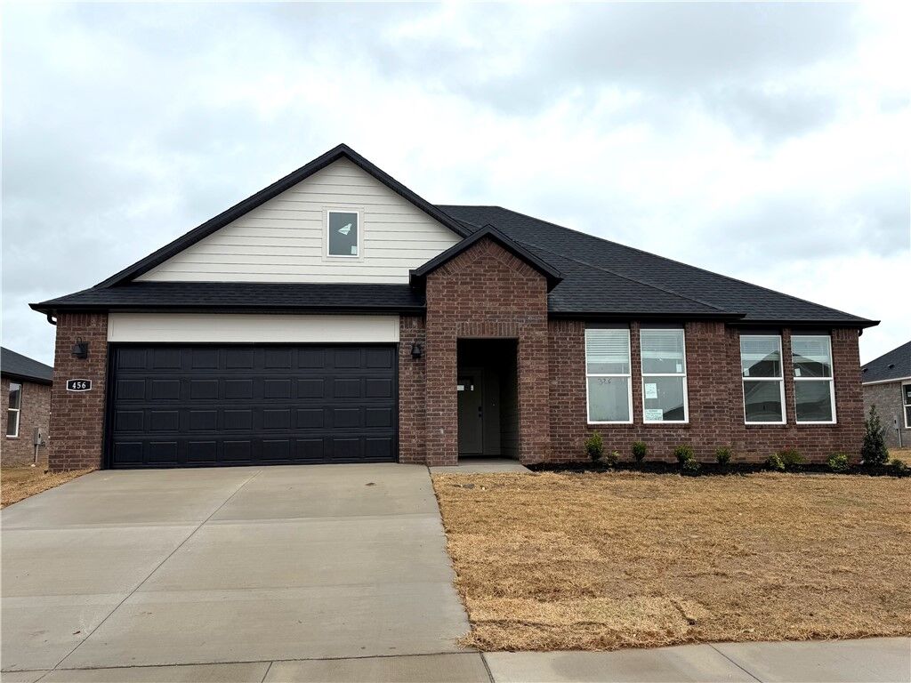 Property Photo: 456 W Canada Drive AR 72730