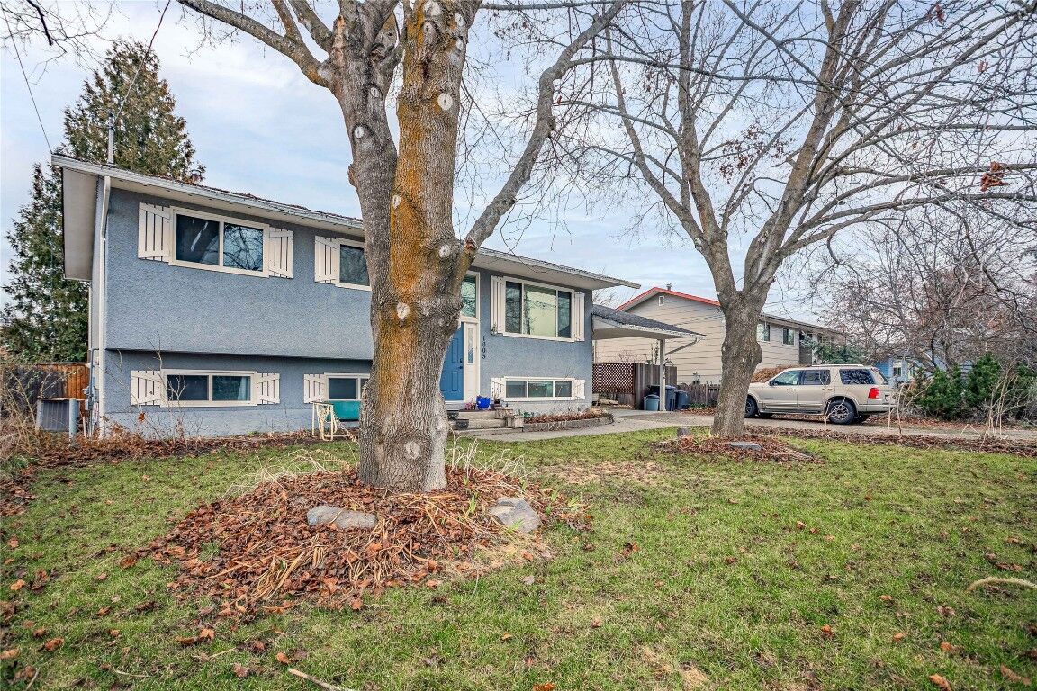 Property Photo: 1005 Mitchell Road BC V1X 3W7