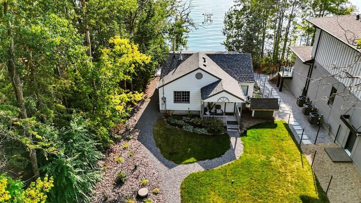 79 Birchcliff Road — photo 1