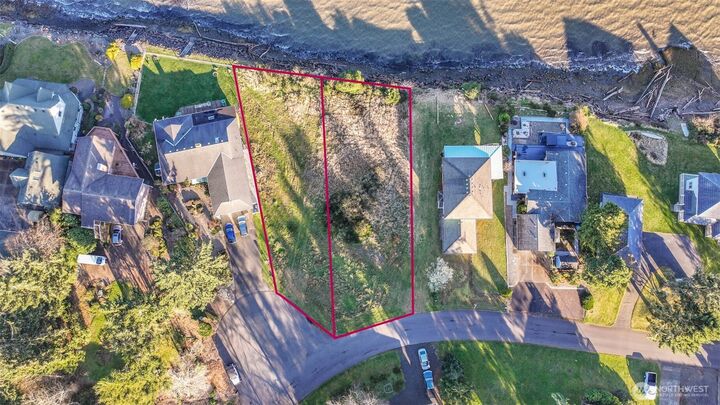 Property Photo: 518 Chinook Avenue SE WA 98569
