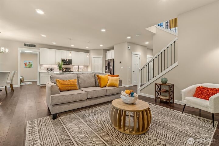 Property Photo:  17330  265th Avenue SE  WA 98272 