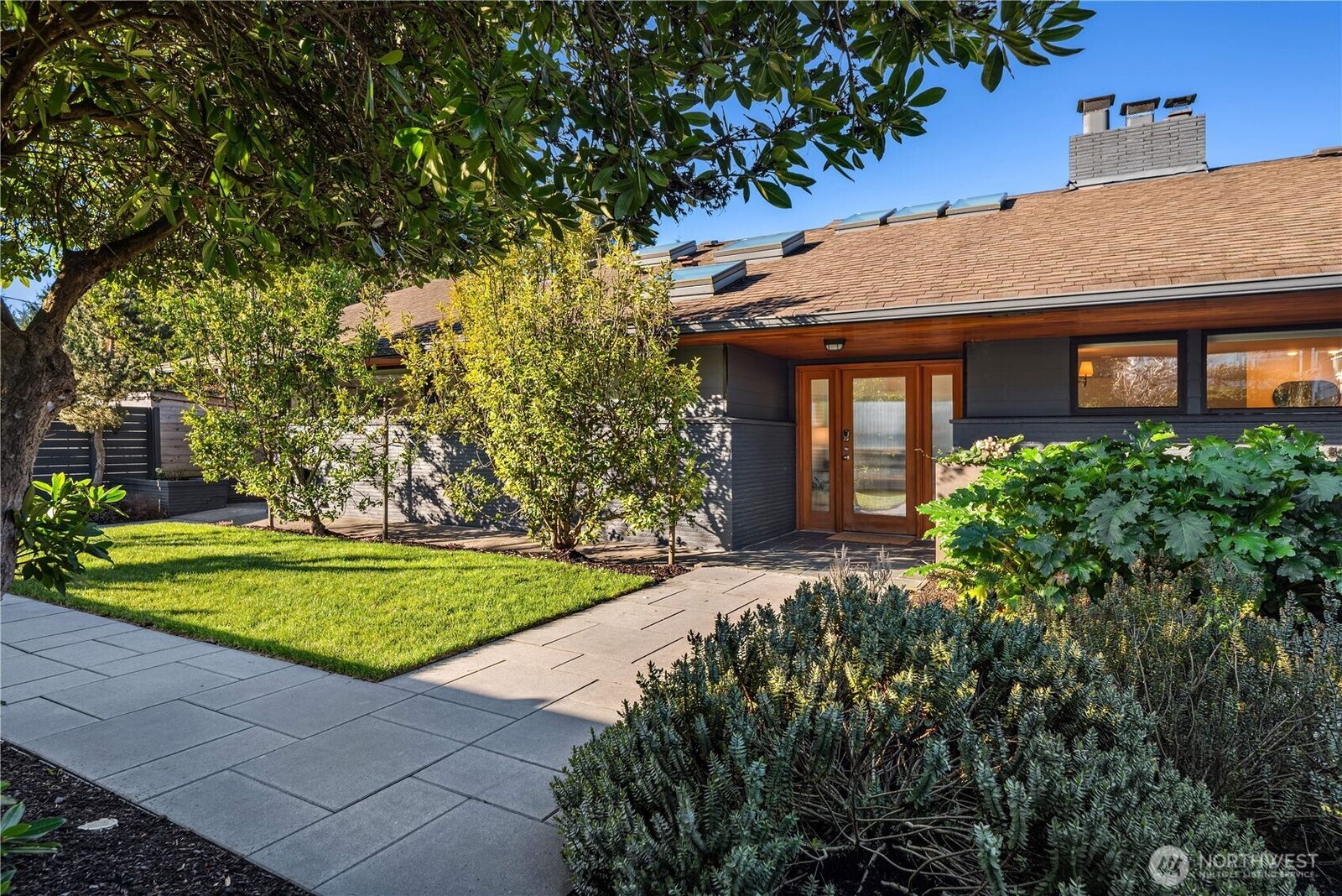 Property Photo:  3350  58th Avenue SW  WA 98116 