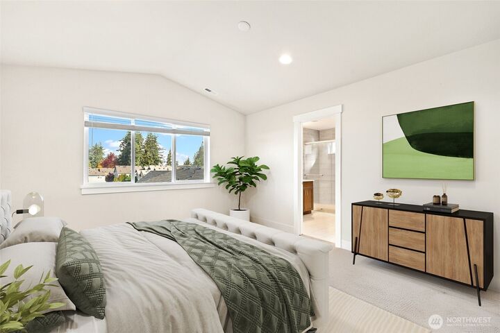 Property Photo:  1109  146th Street SW 6  WA 98087 