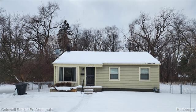 Property Photo:  18925 Bentler Street  MI 48219 