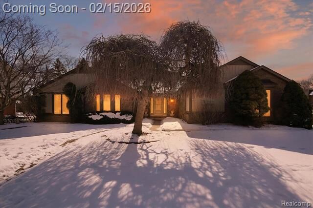 Property Photo:  31819 Clarita Street  MI 48152 