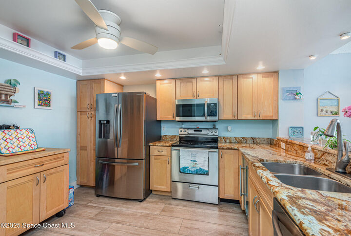 Property Photo: 995 N Highway A1a FL 32903