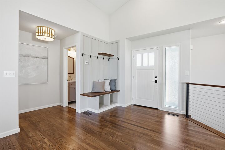 Property Photo:  512 N Village Ln  WA 99019 