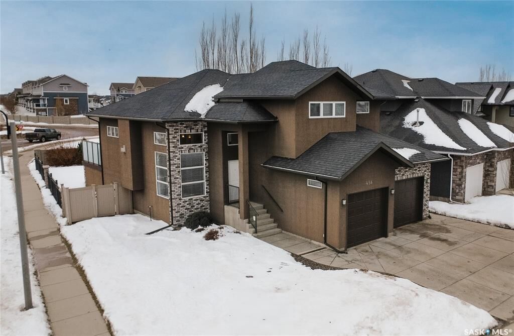 Property Photo:  458 Teal Lane  SK S7T 0R2 