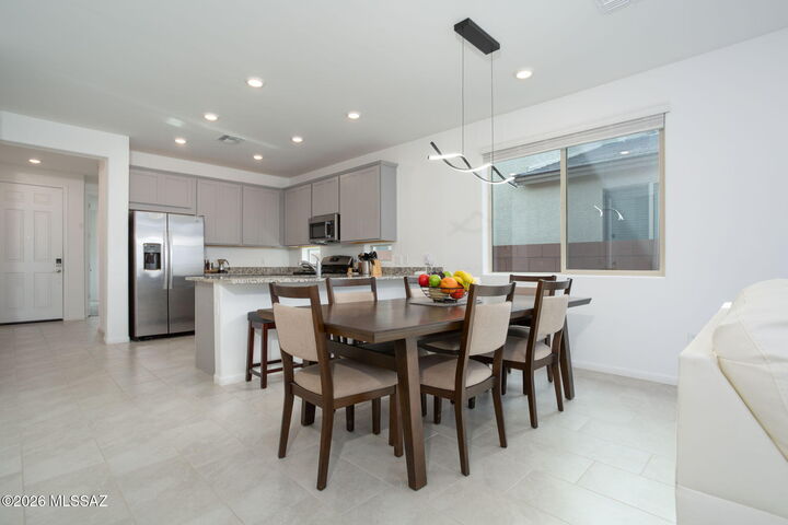 Property Photo:  7912 S Bonanza Park Drive  AZ 85747 
