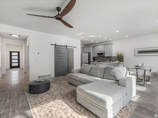 Property Photo:  1733 W Shade Ln S  UT 84065 