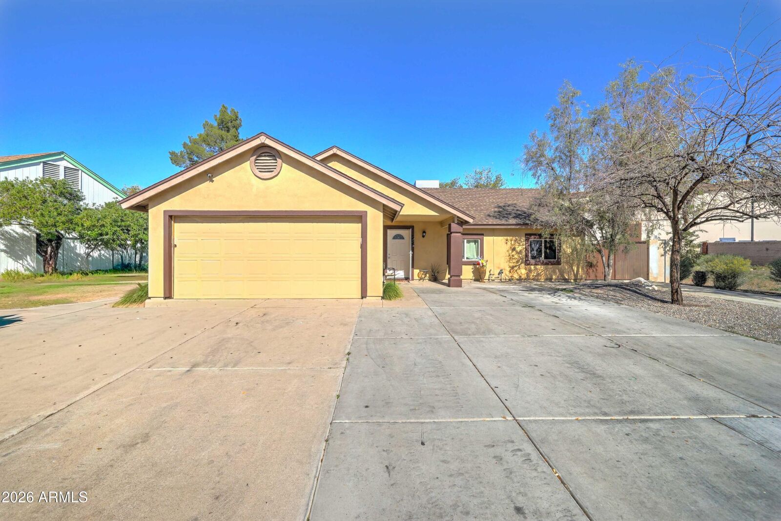 Property Photo:  10002 W Mariposa Street  AZ 85037 