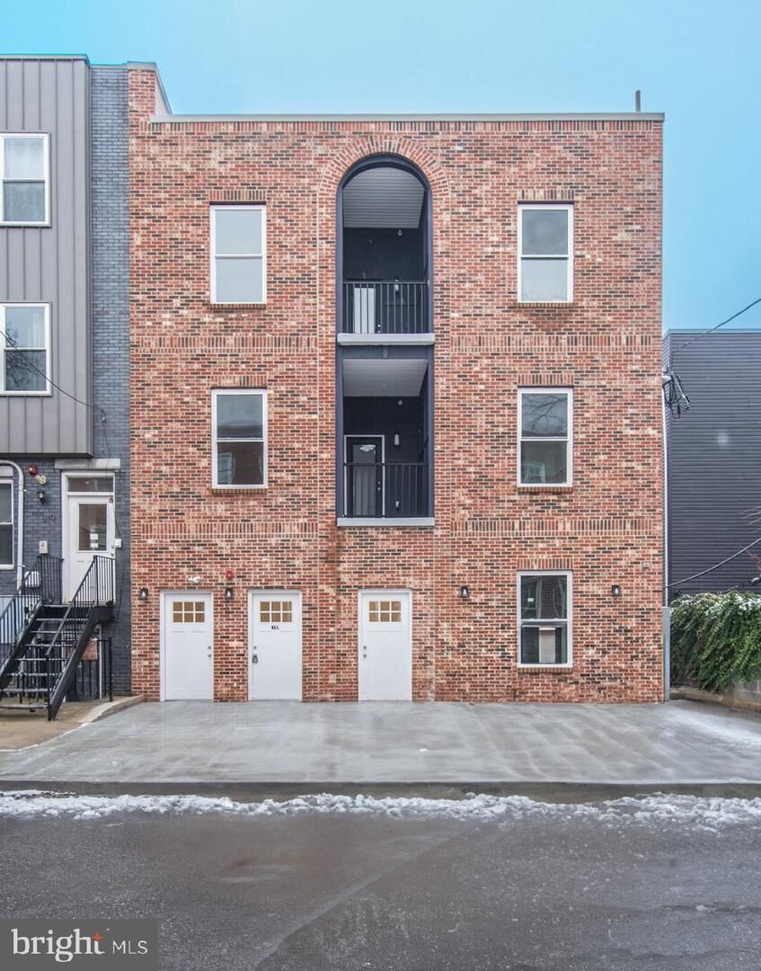 Property Photo:  315 N Preston Street 301  PA 19104 