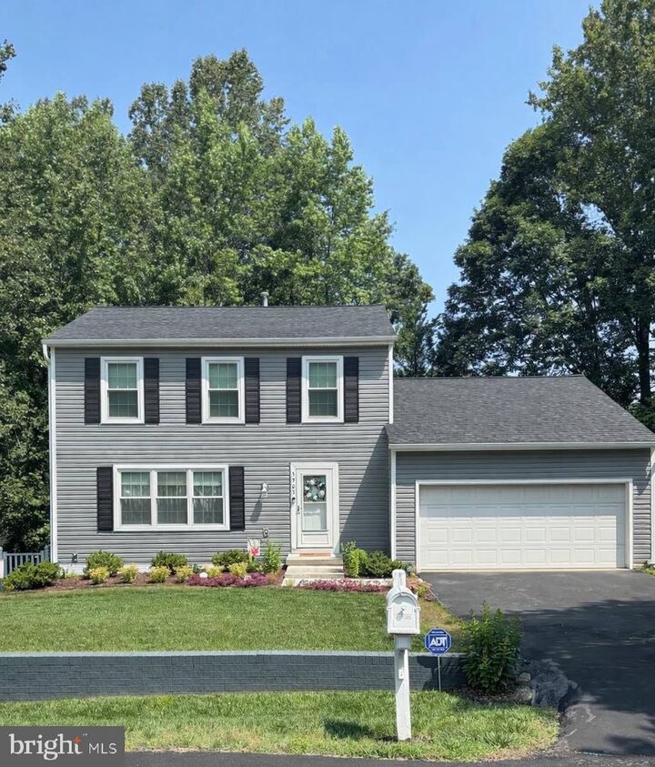 Property Photo:  5905 Vista Court  VA 22407 