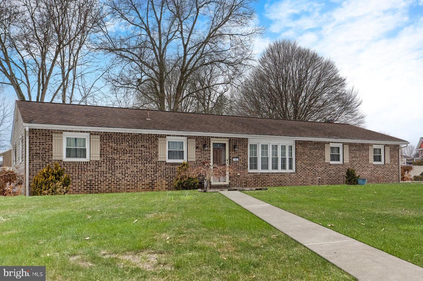 Property Photo:  102 Fairway Drive  PA 17055 