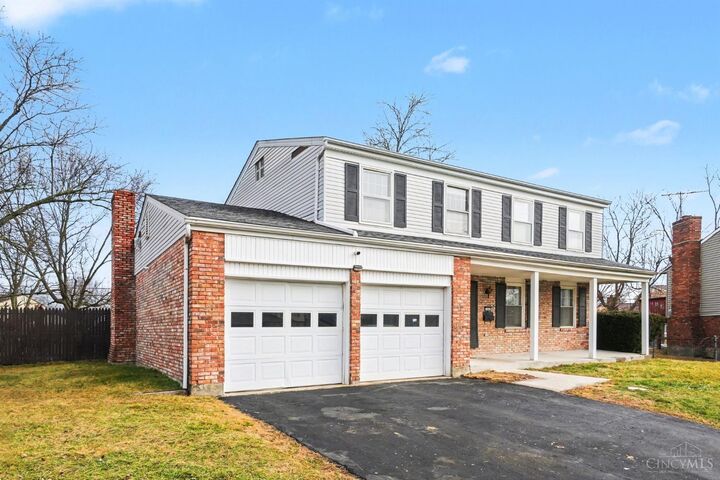 Property Photo:  1480 Kelvin Court  OH 45240 