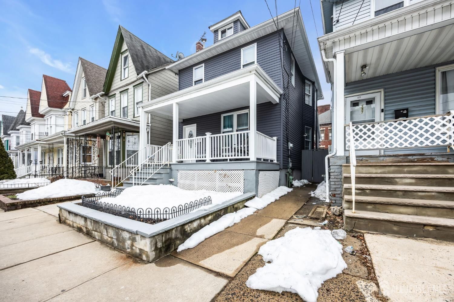 Property Photo:  135 Brighton Avenue  NJ 08861 