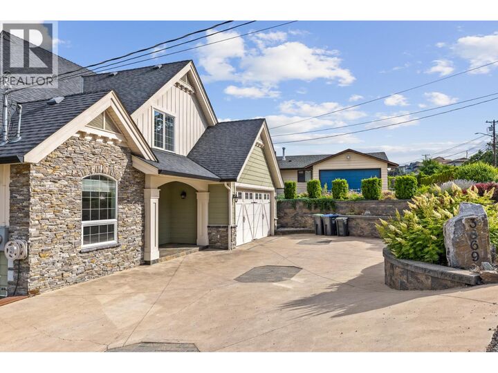 Property Photo: 3869 Angus Drive BC V4T 2J8