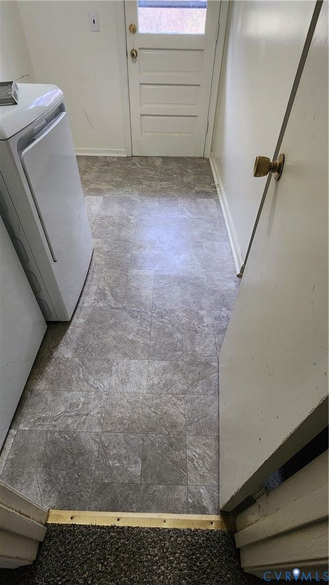 Property Photo:  424 Roundtop Avenue  VA 23803 