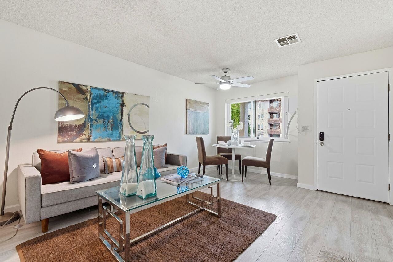 Property Photo:  1024 Walnut Avenue  CA 94536 