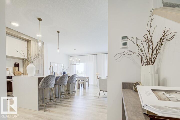 Property Photo:  4039 207 Street NW  AB T6M 3G1 