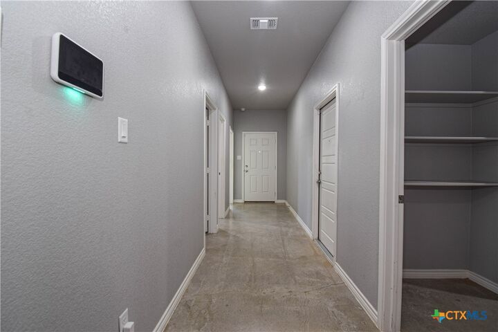 Property Photo:  1641 Dryden Avenue  TX 76522 