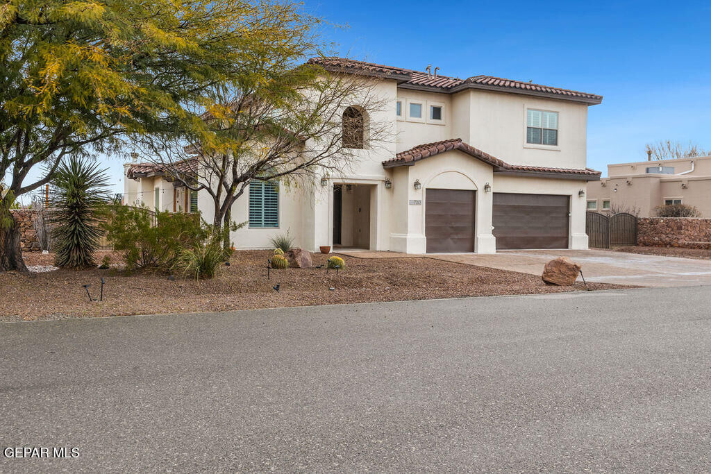 Property Photo:  720 Emerald View Drive  TX 79932 