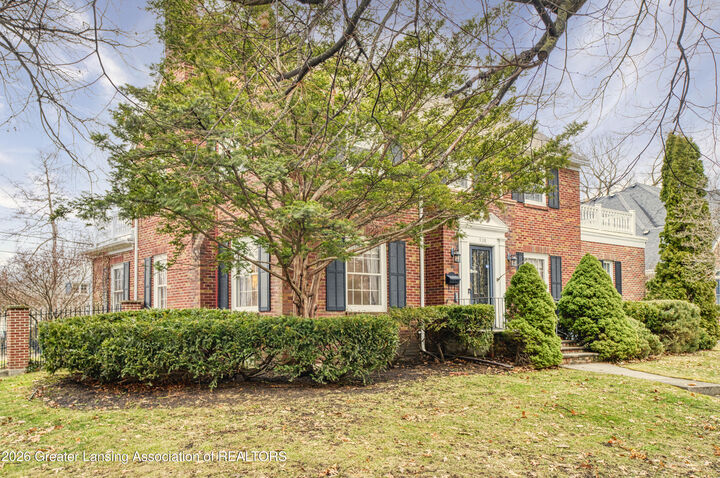 Property Photo: 938 Wildwood Drive MI 48823