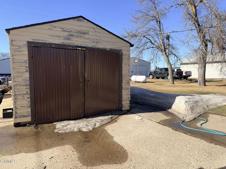 Property Photo: 14 4th Street S ND 58495