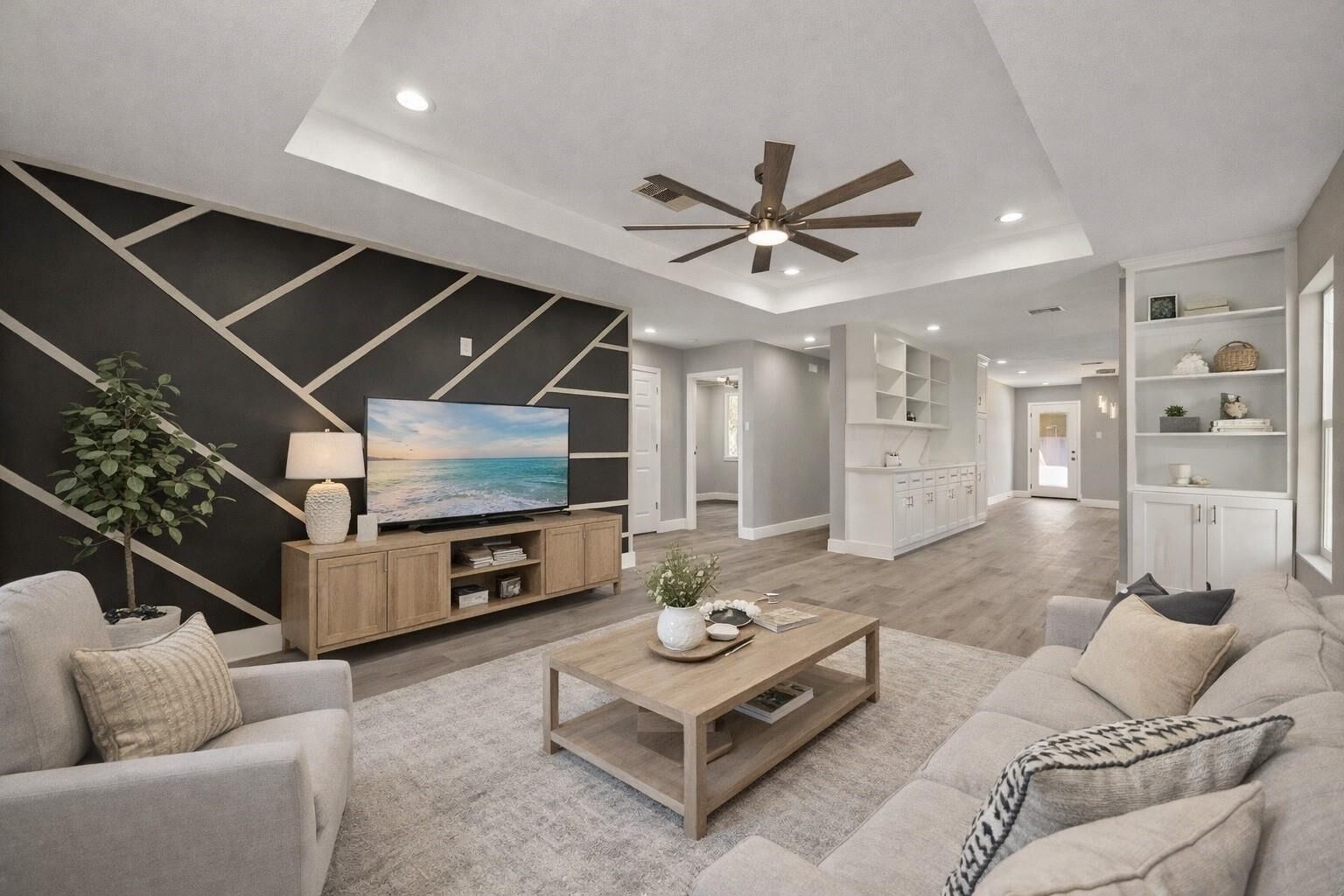 Property Photo: 7024 Gonzales Street TX 77020