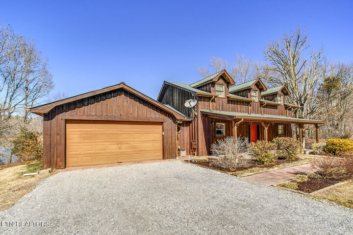 Property Photo:  4368 River Rd  TN 37880 