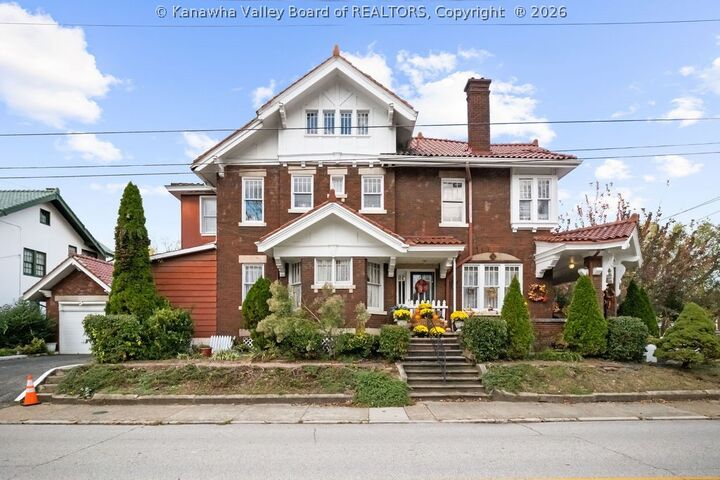 Property Photo:  1599 Quarrier Street A  WV 25311 