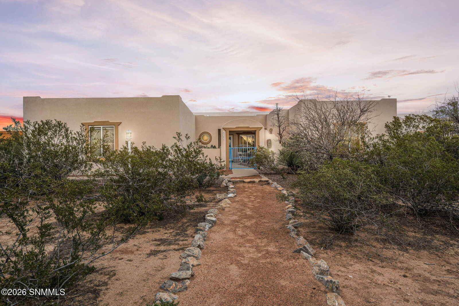 Property Photo:  4300 Diamondback Drive  NM 88011 