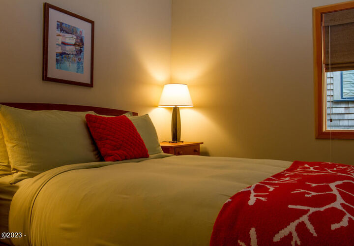 Property Photo:  33000 Cape Kiwanda Drive 4, Wk 36  OR 97135 