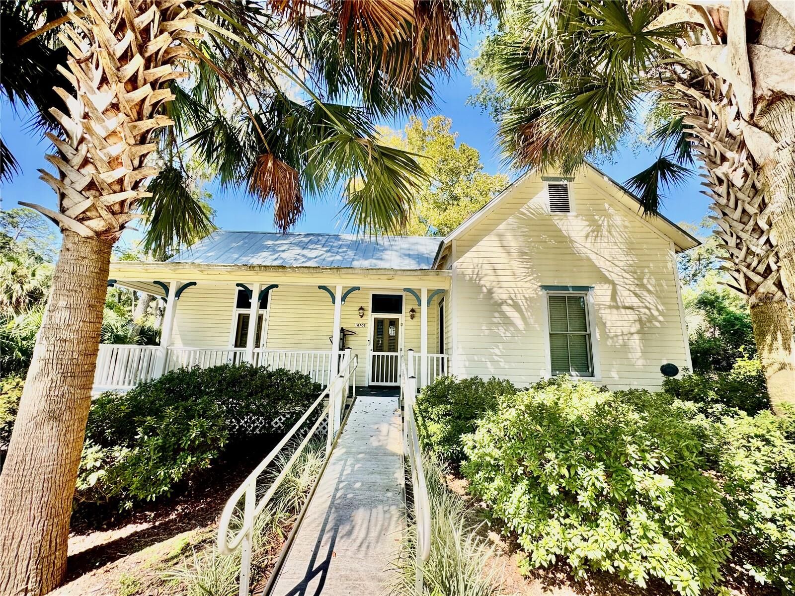 Property Photo:  18708 NW 240th Street  FL 32643 