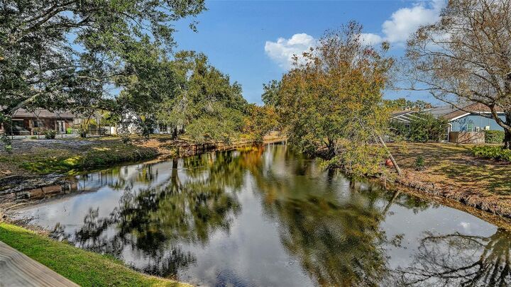 Property Photo: 5331 Dominica Circle FL 34233